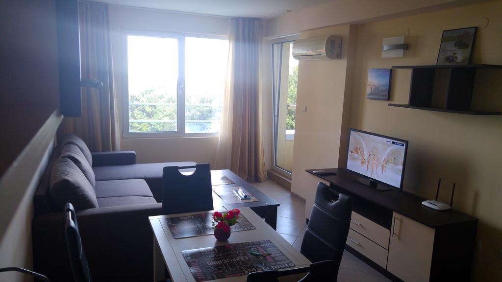 Europroperties Nikea Park Golden Sands Ngoại thất bức ảnh