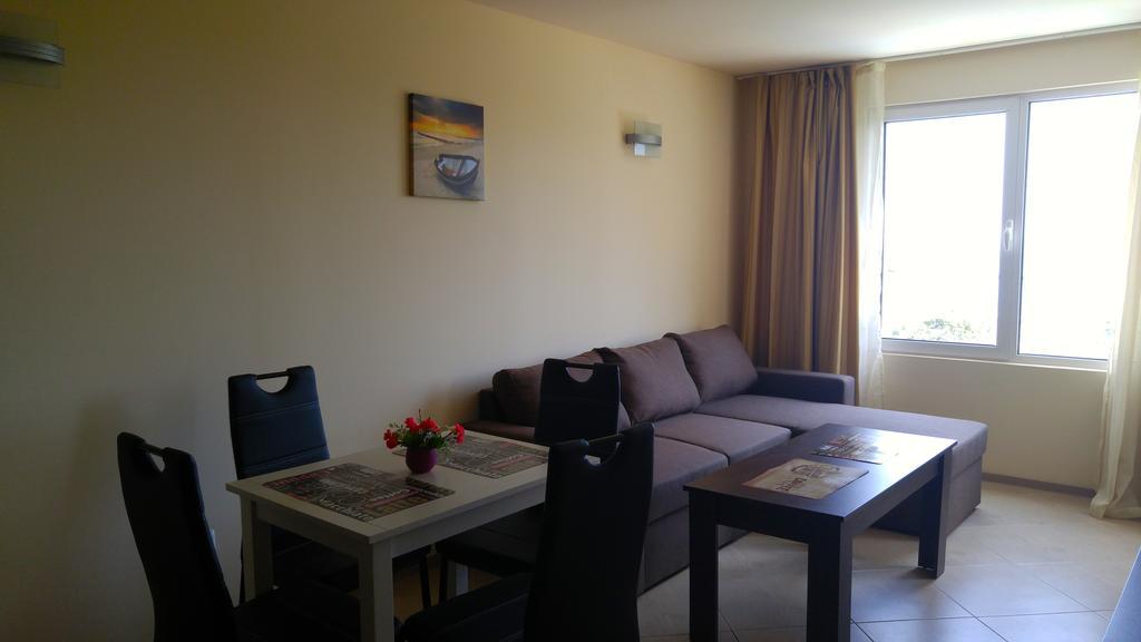 Europroperties Nikea Park Golden Sands Ngoại thất bức ảnh